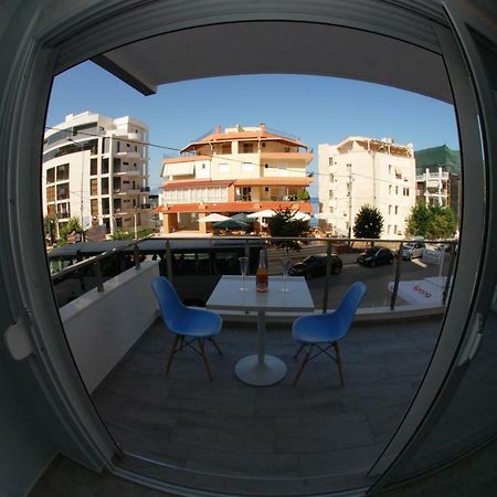 Oceanic Luxury Apartments Саранде Екстериор снимка