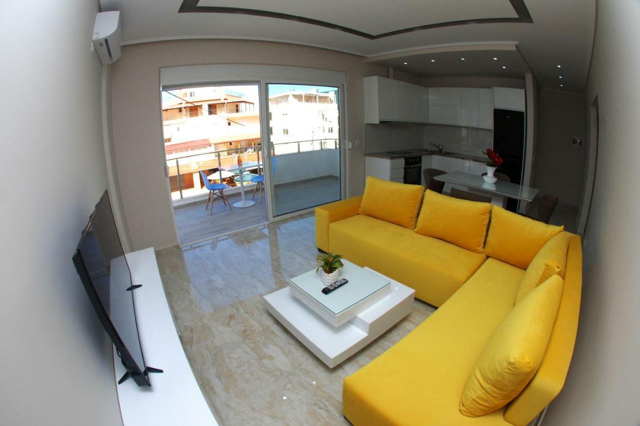 Oceanic Luxury Apartments Саранде Екстериор снимка