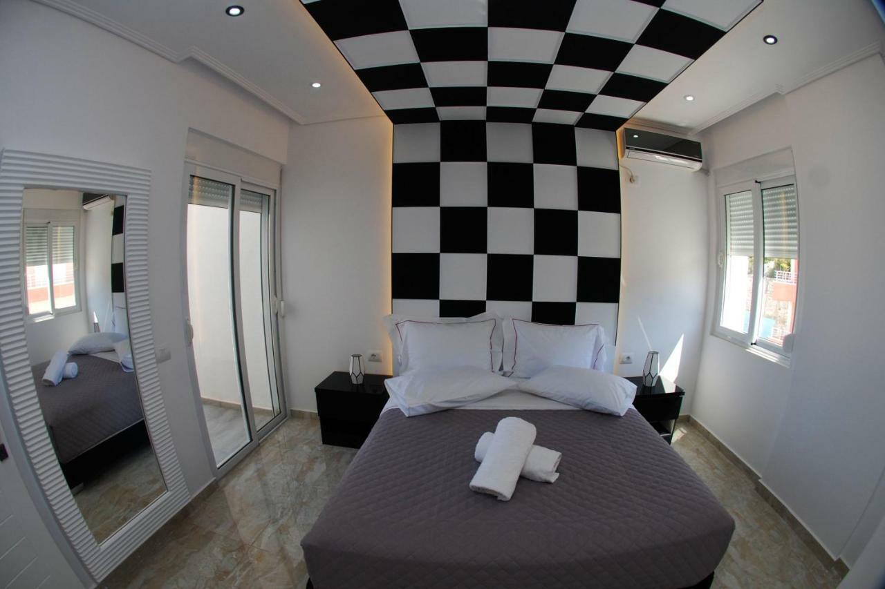Oceanic Luxury Apartments Саранде Екстериор снимка