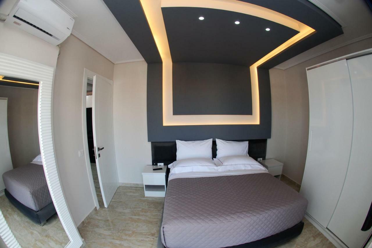 Oceanic Luxury Apartments Саранде Екстериор снимка