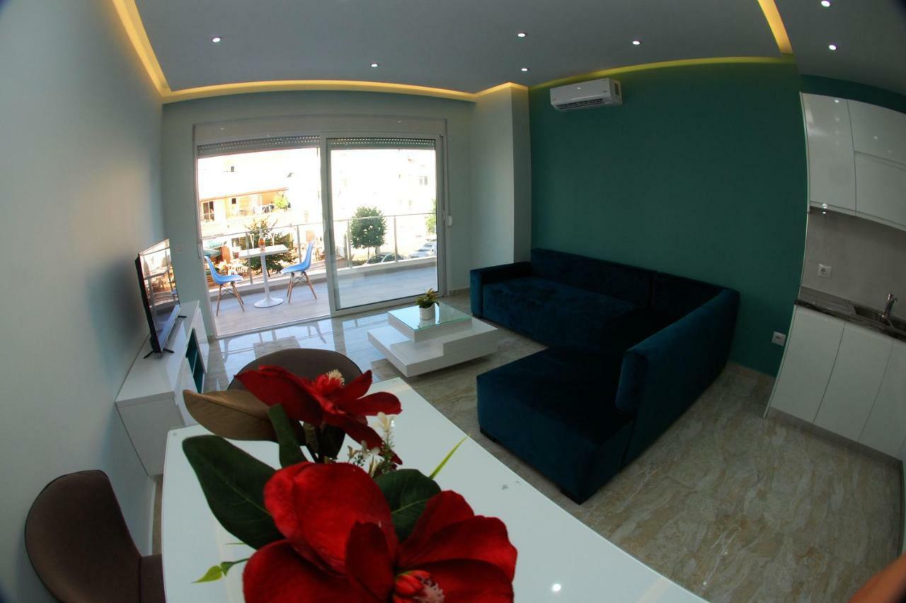 Oceanic Luxury Apartments Саранде Екстериор снимка