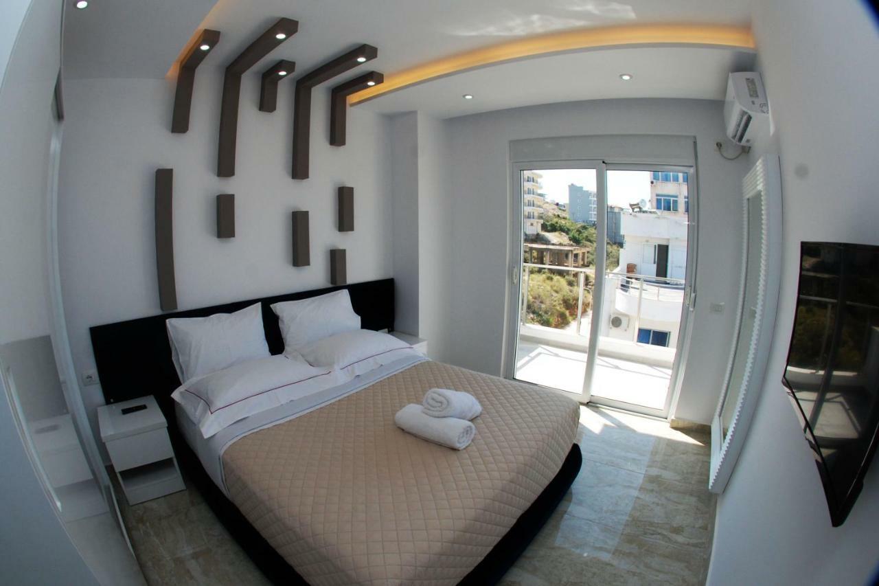 Oceanic Luxury Apartments Саранде Екстериор снимка