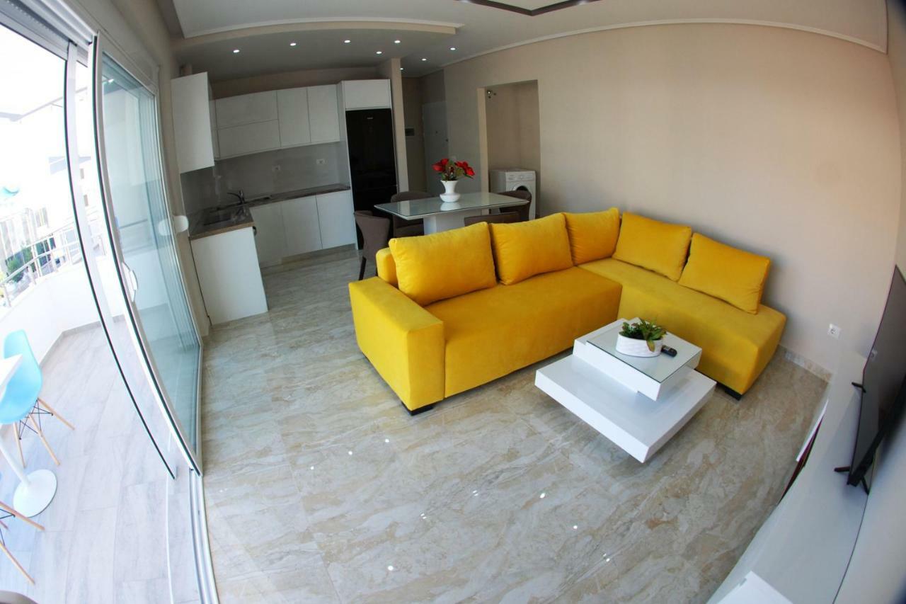 Oceanic Luxury Apartments Саранде Екстериор снимка